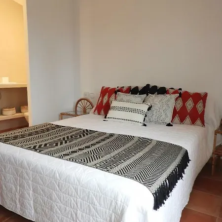 Biniali Sleeps 10 Pool Air Con Wifi Tatil Evi Biniali (Menorca)